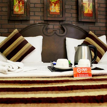 Oyo Premium Rajouri Garden Janta Market Nowe Delhi Zewnętrze zdjęcie